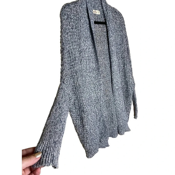 Hollister Women's Long Blue Knit Sweater Size XS/S Poncho Arms Cotton Blend - Picture 2 of 8